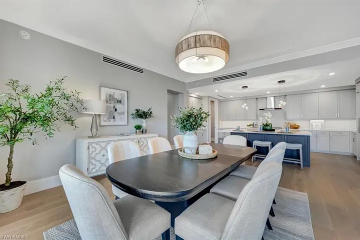1130 3rd Ave S 512, Naples, Florida 34102