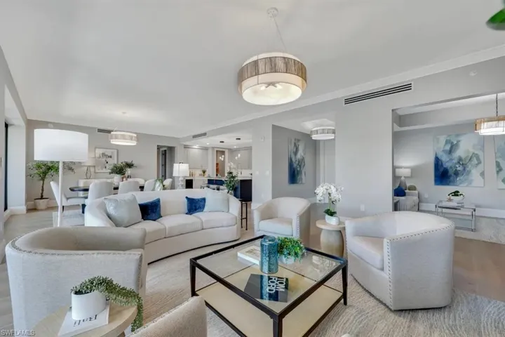 1130 3rd Ave S 512, Naples, Florida 34102