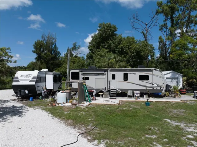 2309  Cantor  LN, North Fort Myers, FL 33917