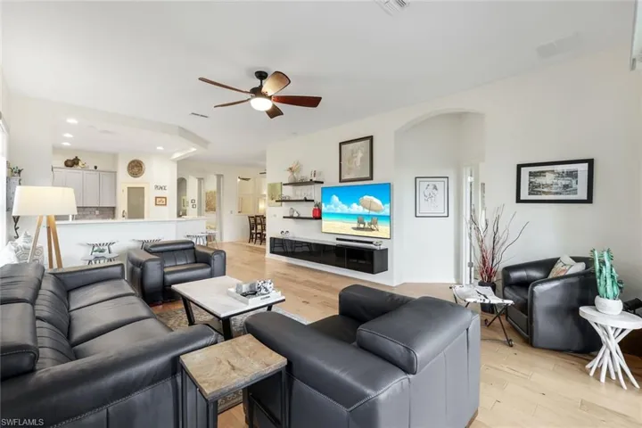13850 Cleto Dr, Estero, Florida 33928