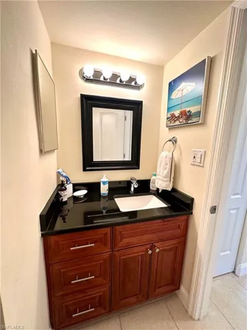 788  Park Shore  DR, Naples, FL 34103