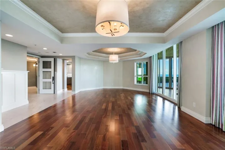 Living/dining great room.