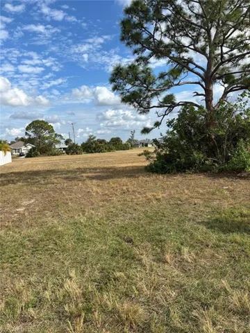 2353 NW 37th  PL, Cape Coral, FL 33993