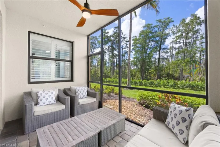 9715 Acqua Ct 116, Naples, Florida 34113