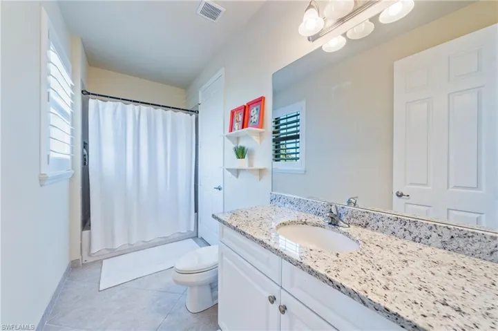 11546  Meadowrun  CIR, Fort Myers, FL 33913