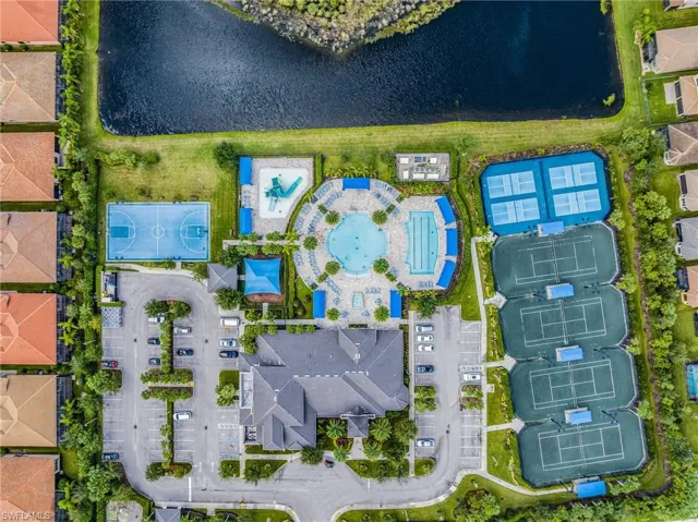 11546  Meadowrun  CIR, Fort Myers, FL 33913