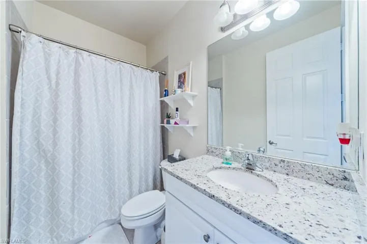 11546  Meadowrun  CIR, Fort Myers, FL 33913