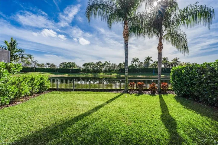 11546  Meadowrun  CIR, Fort Myers, FL 33913