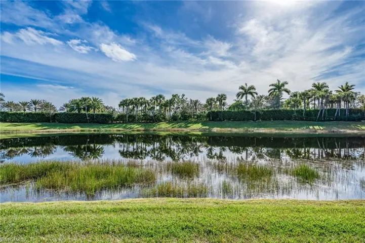 11546  Meadowrun  CIR, Fort Myers, FL 33913