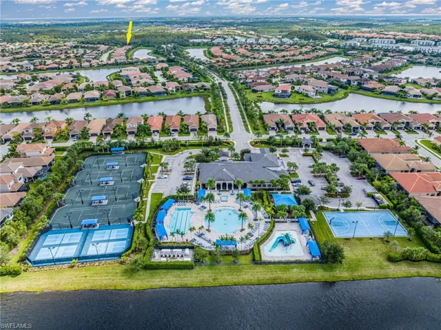 11546  Meadowrun  CIR, Fort Myers, FL 33913