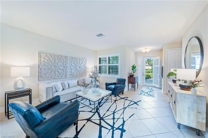 11546  Meadowrun  CIR, Fort Myers, FL 33913