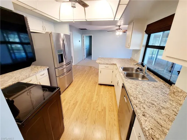 1107 SE 13th  TER, Cape Coral, FL 33990