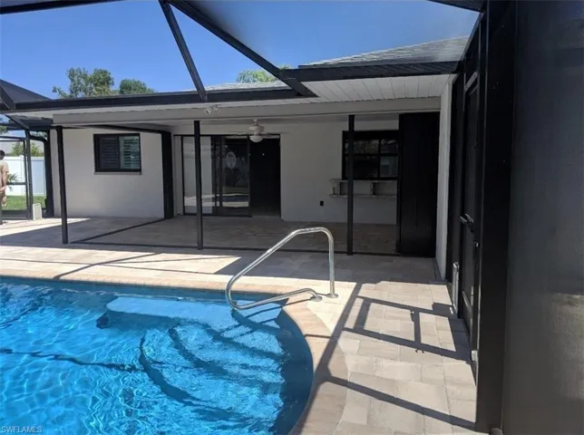 1107 SE 13th  TER, Cape Coral, FL 33990
