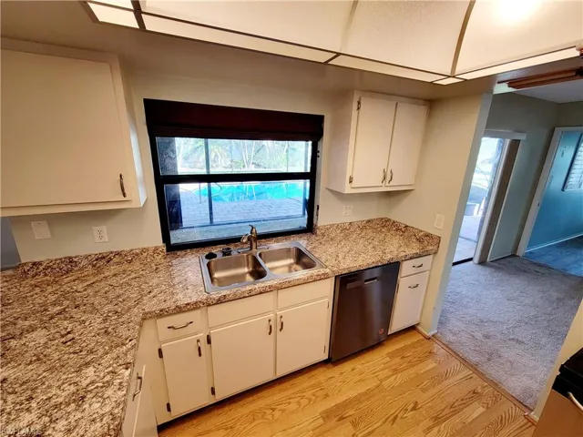 1107 SE 13th  TER, Cape Coral, FL 33990
