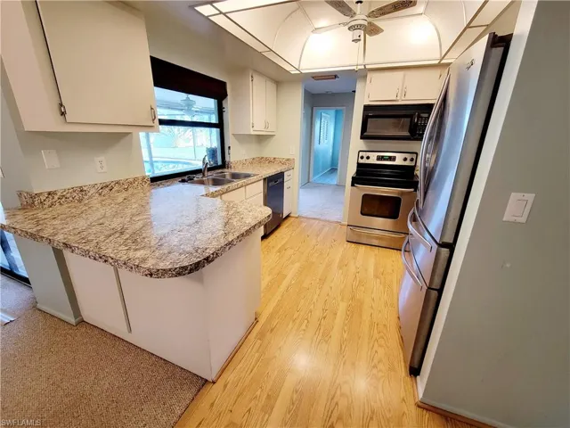 1107 SE 13th  TER, Cape Coral, FL 33990