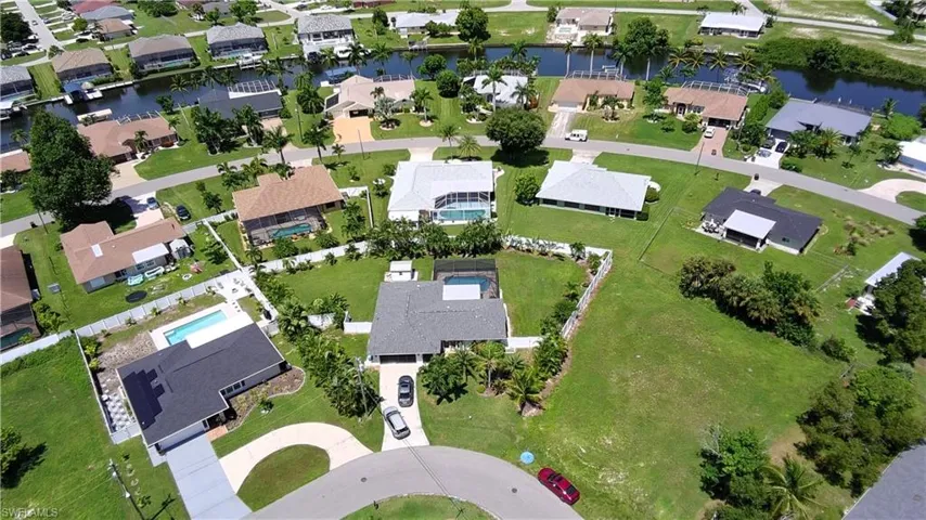 1107 SE 13th  TER, Cape Coral, FL 33990