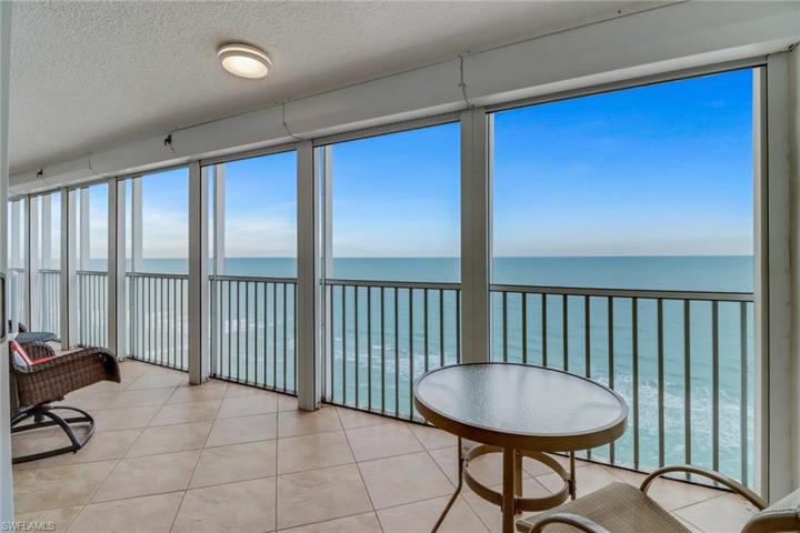 Expansive 43' balcony with panoramic gulf views