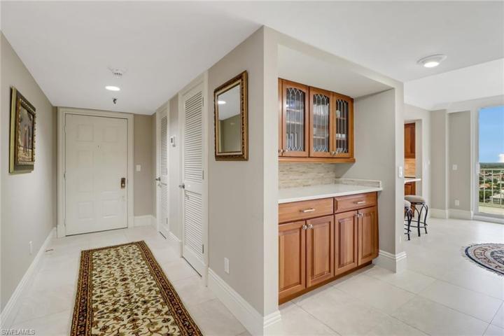 Welcome to 10691 Gulf Shore Dr, #1400