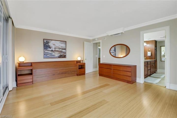 Large Master Bedroom to Master Bath