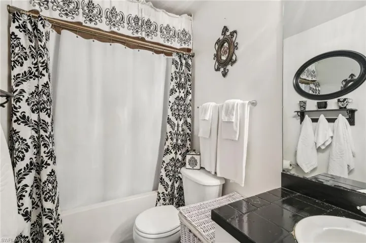 Owners Bathroom