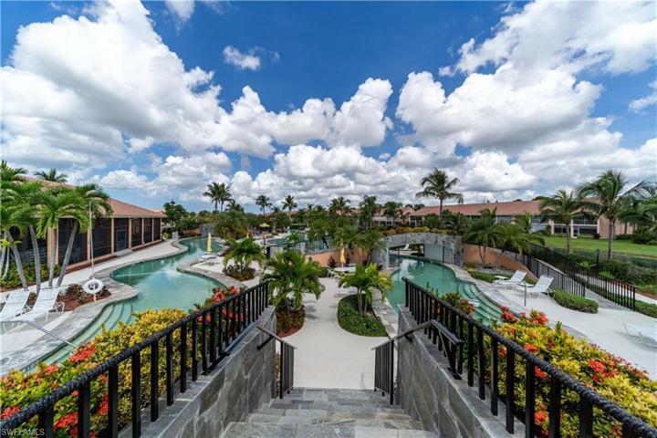 6690  Beach Resort  DR, Naples, FL 34114