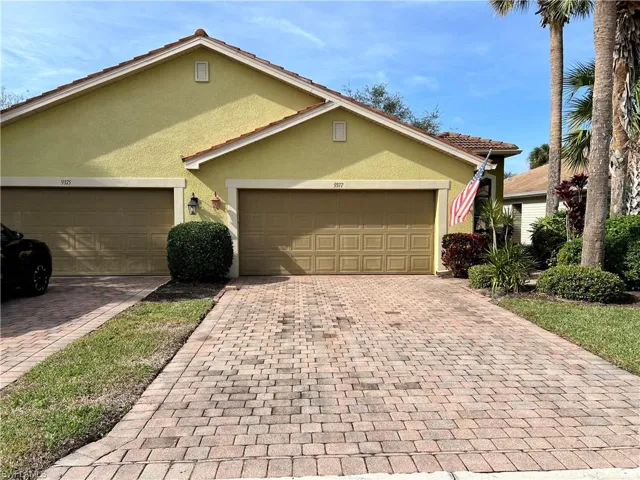 9377  Aegean  CIR, Lehigh Acres, FL 33936