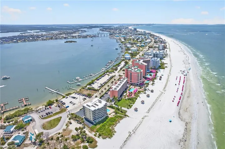 100 Estero Blvd 433, Fort Myers Beach, Florida 33931