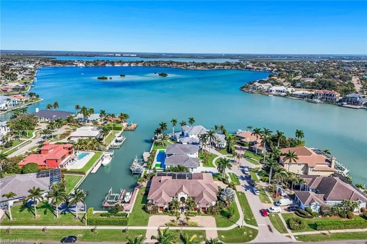 1400 Forrest Ct, Marco Island, Florida 34145