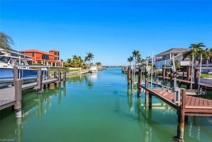 1400 Forrest Ct, Marco Island, Florida 34145