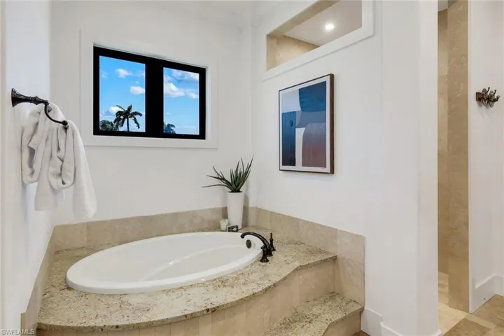 1400 Forrest Ct, Marco Island, Florida 34145