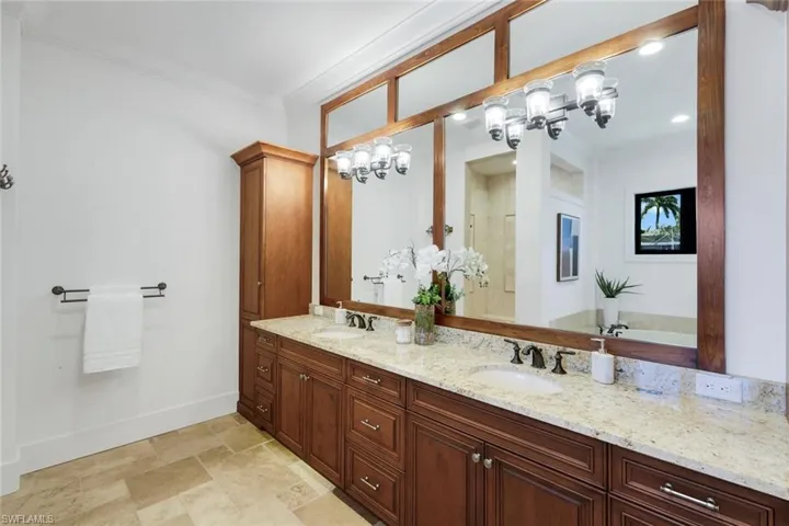 1400 Forrest Ct, Marco Island, Florida 34145
