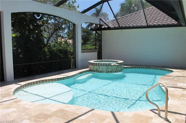 1400 Forrest Ct, Marco Island, Florida 34145
