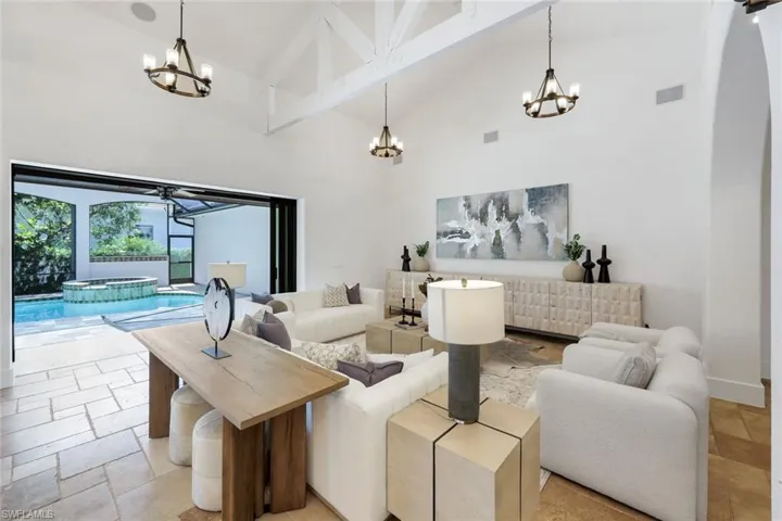 1400 Forrest Ct, Marco Island, Florida 34145
