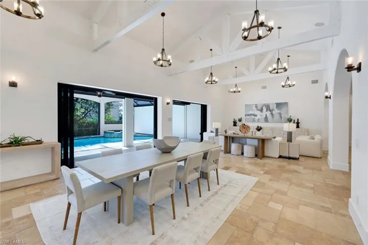 1400 Forrest Ct, Marco Island, Florida 34145