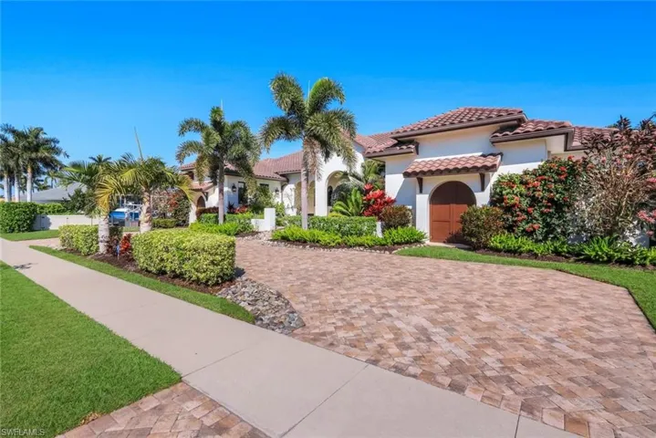 1400 Forrest Ct, Marco Island, Florida 34145