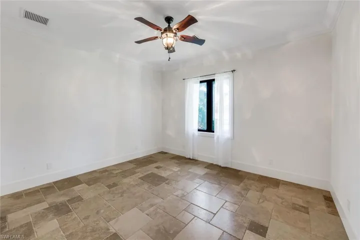 Guest bedroom #2