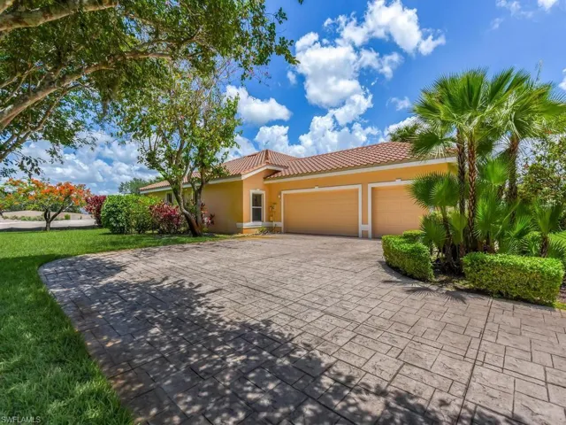 Side Facing Garage