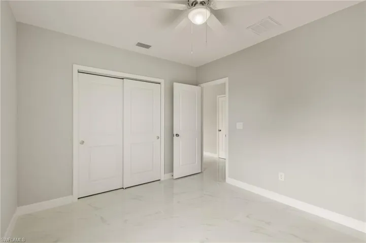 2601  43rd W ST, Lehigh Acres, FL 33971