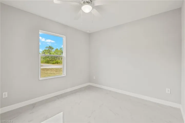 2601  43rd W ST, Lehigh Acres, FL 33971