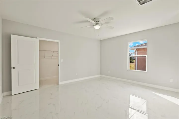 2601  43rd W ST, Lehigh Acres, FL 33971
