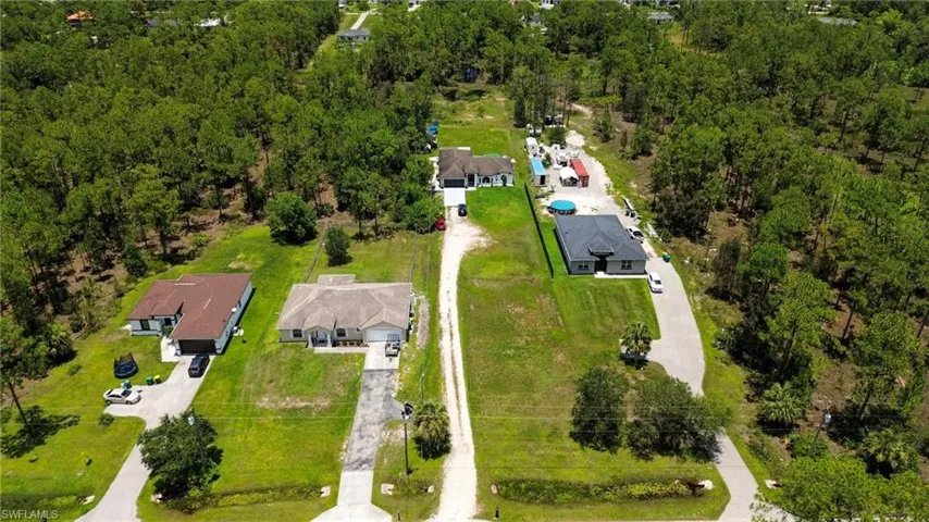 4335 45th Ave Ne, Naples, Florida 34120