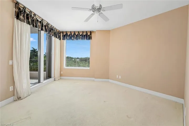 7575 Pelican Bay BLVD # 301, NAPLES FL 34108