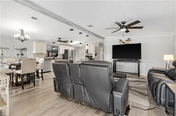 9105  Flamingo  CIR, North Fort Myers, FL 33903
