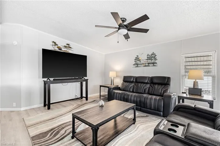 9105  Flamingo  CIR, North Fort Myers, FL 33903