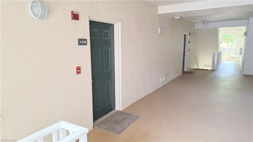 4645 Saint Croix Ln 1324, Naples, Florida 34109