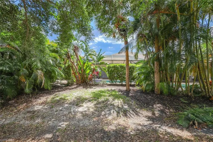 3123  Santorini  CT, Naples, FL 34119