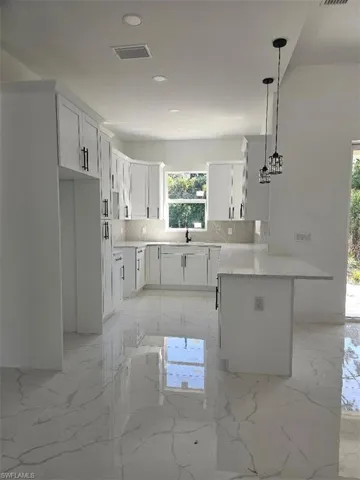 118  Jefferson  AVE, Lehigh Acres, FL 33936