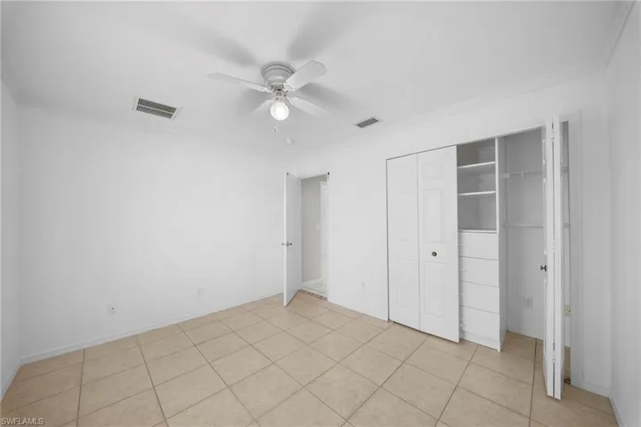 2614  7th W ST, Lehigh Acres, FL 33971