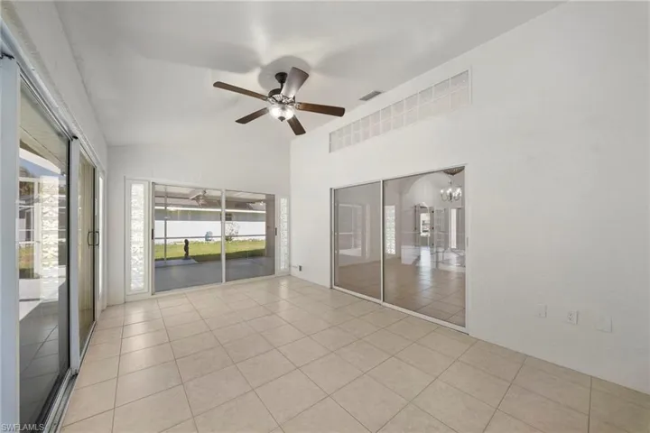 2614  7th W ST, Lehigh Acres, FL 33971