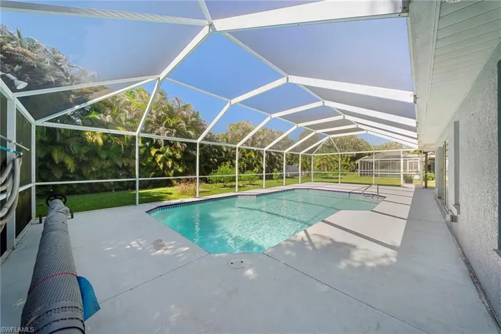 2614  7th W ST, Lehigh Acres, FL 33971